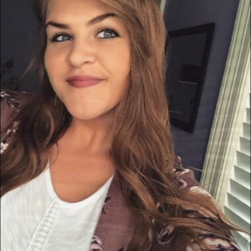 Meet your Posher, Brittany